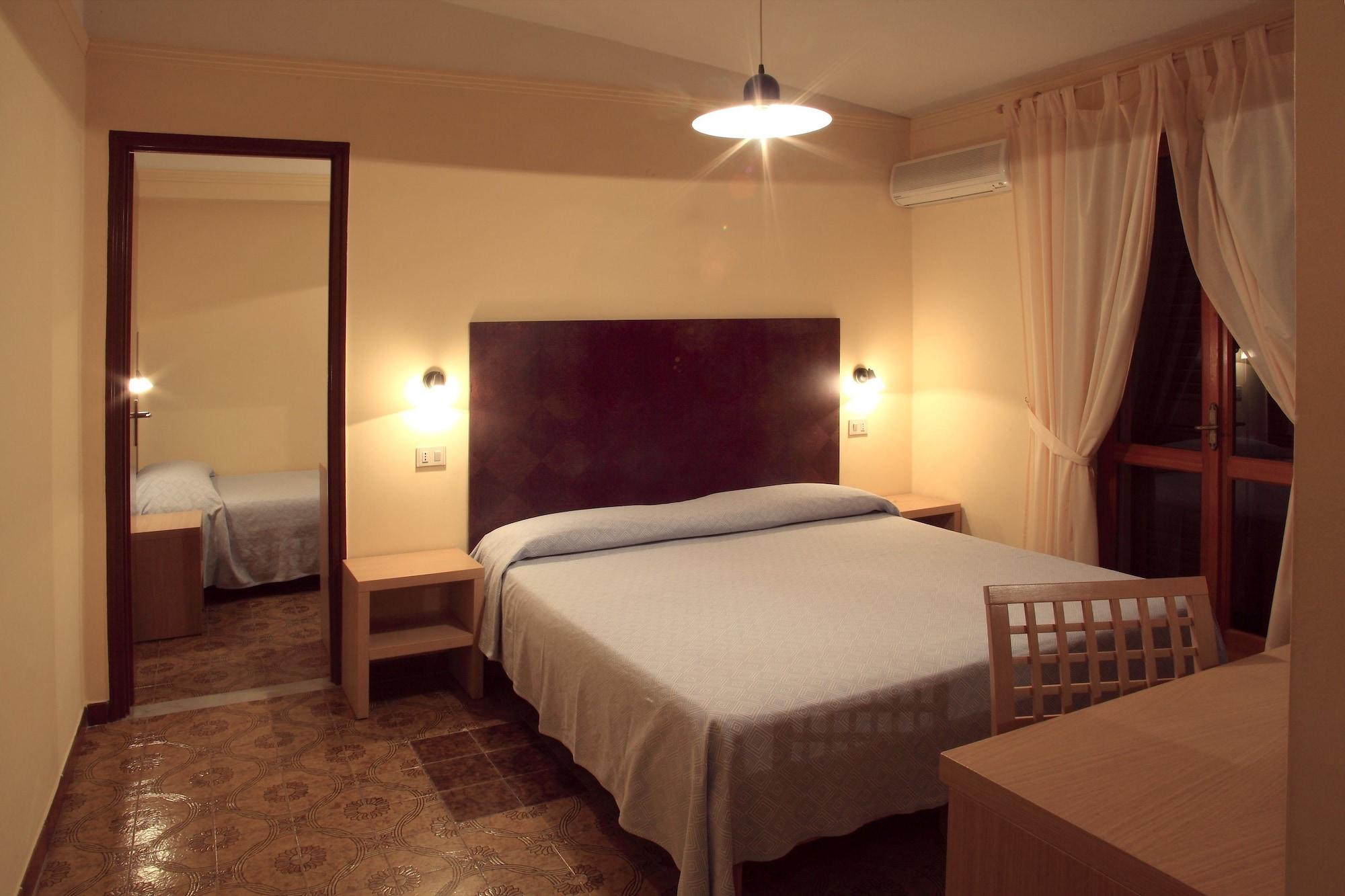 Hotel Grotticelle Capo Vaticano Luaran gambar