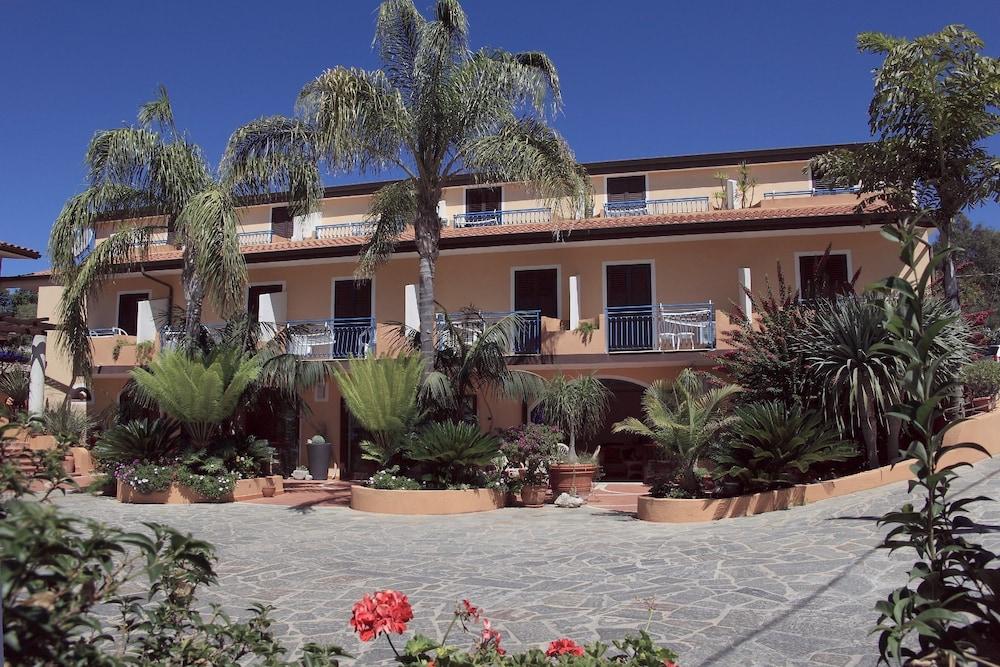 Hotel Grotticelle Capo Vaticano Luaran gambar
